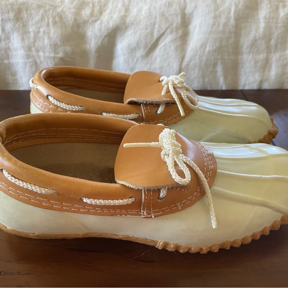 Sporto Tan and Cream Duck Shoes